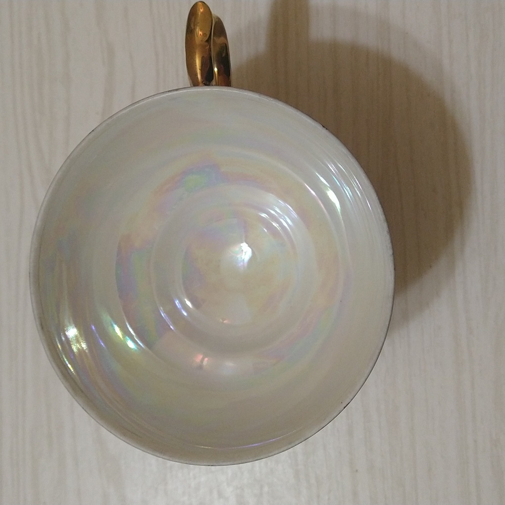 Vintage 1950's Iridescent Mother of Pearl w Blue Band and Gold Design Tea Set - Picture 3 of 7